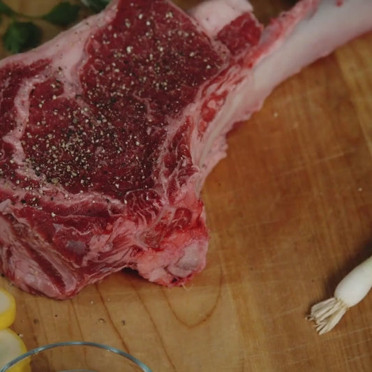 Bone-In Tomahawk Ribeye – 2 × 32oz (4 lb)